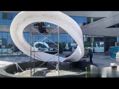 Скульптура художественного произведения нержавеющей стали СИД высоты в 3,5 метра современная